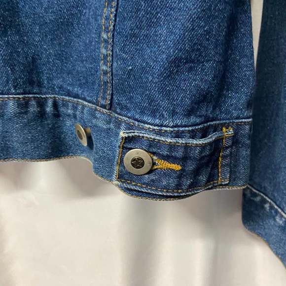 Circe Denim Jacket Riviera Hotel Casino Resort (Closed 2015) Collectors Item XL - Picture 10 of 11